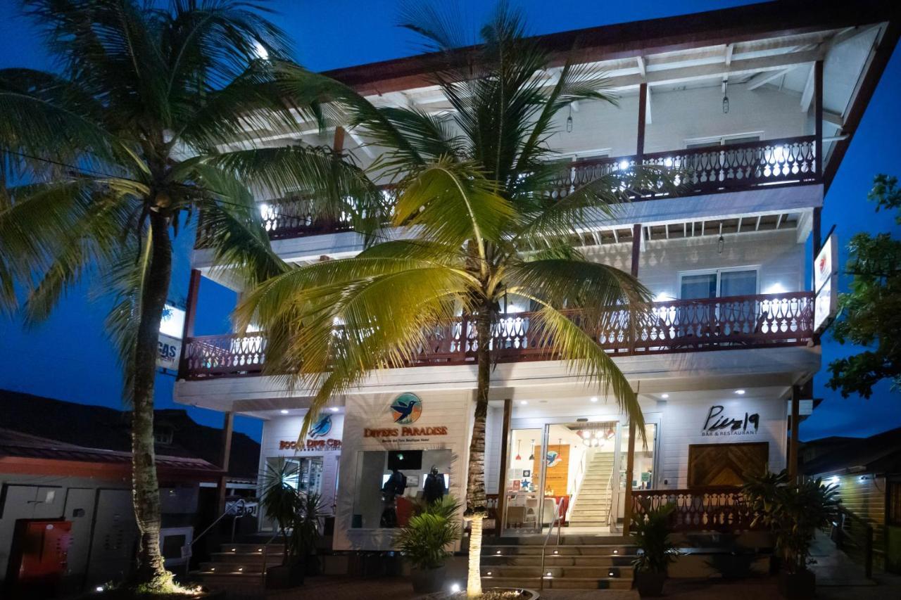 Divers Paradise Boutique Hotel โบกัสทาวน์ ภายนอก รูปภาพ